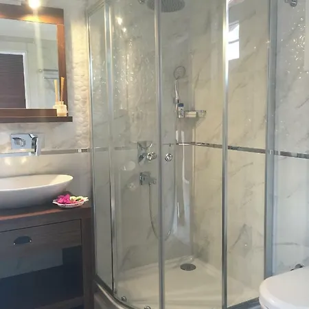 Nar Suites Apartmanhotel *